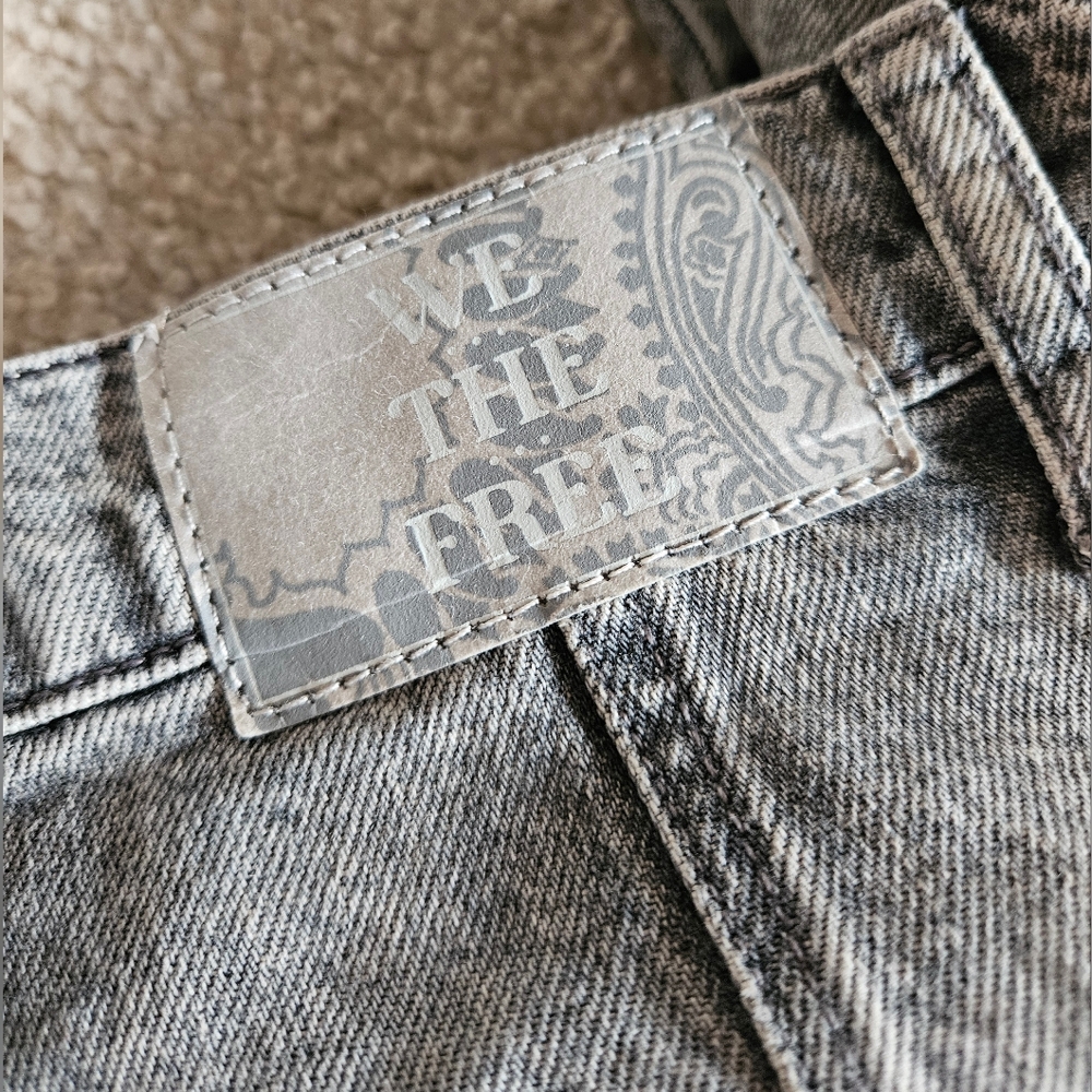 Free People Good Luck Barrel Jeans Mid Rise Distressed Relaxed Kismet  28 NWOT - Picture 9 of 15